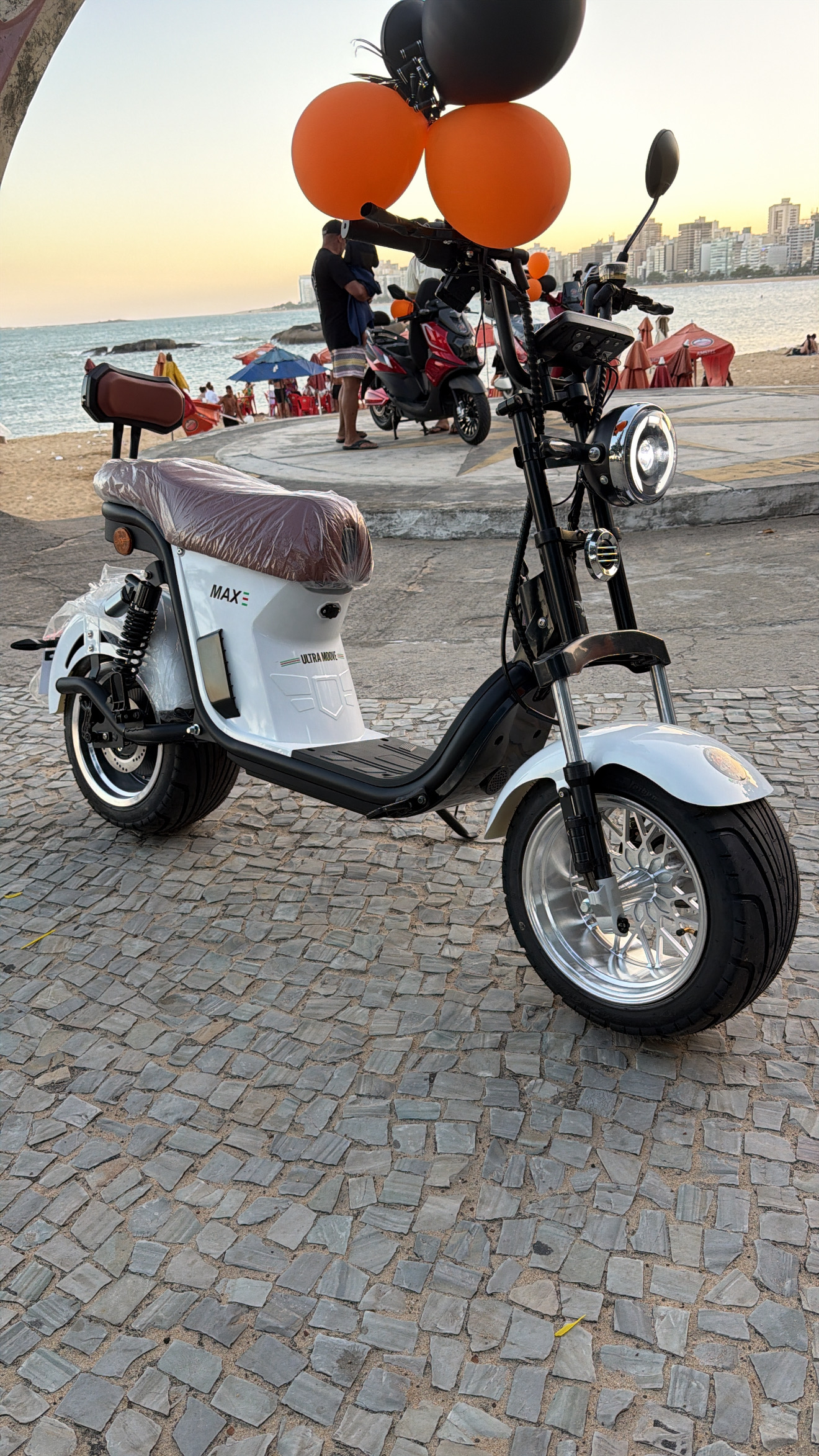 Veículo elétrico na loja Universo da Bike